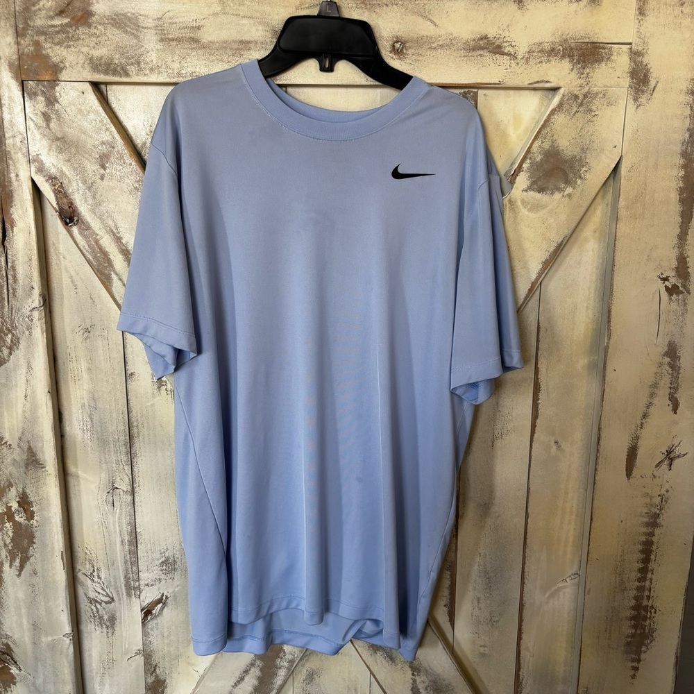 Men’s Nike Dri Fit Tee M